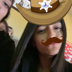 Meet your Posher, Angelina